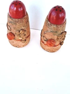Vtg Jute Decorative Salt & Pepper Shakers Red Tops Frances Harvey Detroit Mich - Picture 1 of 4