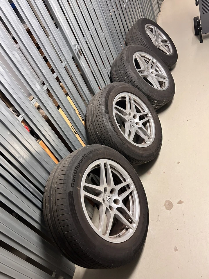 Original Porsche Macan I Macan II Sommerräder Zoll Felgen 18 - Bild 1 von 4