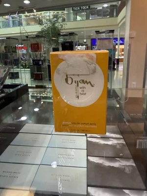 Bijan with a Twist EDP Spray Perfume Mujer 3.4 OZ (100 Ml) Foto 1 de 4