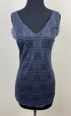 Camiseta sin mangas Intimissimi de encaje satinado cami azul lencería romántica transparente pequeña Foto 1 de 4