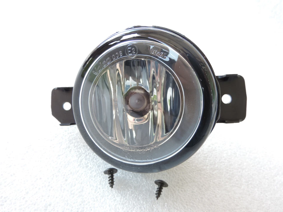 NUEVO Original Altima Máxima Pathfinder ROGUE Versa OEM Lámpara Antiniebla Lado Izquierdo Lado L Foto 1 de 4