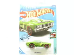 Hotwheels 69 Chevelle Verde Tooned 15/250 Tarjeta Larga 1 64 Escala Sellado - Imagen 1 de 2