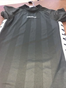 boys adidas t shirt Size XS - Picture 1 of 3
