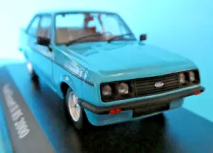 Ford Escort MK II RS 2000 1975 rojo con moldura negra LHD Maxichamp escala 1:43 - Imagen 1 de 5