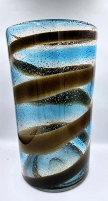 Jarrón portavelas Pier 1 marrón y verde azulado remolino vidrio burbuja semillado etiquetado 10" H Foto 1 de 4