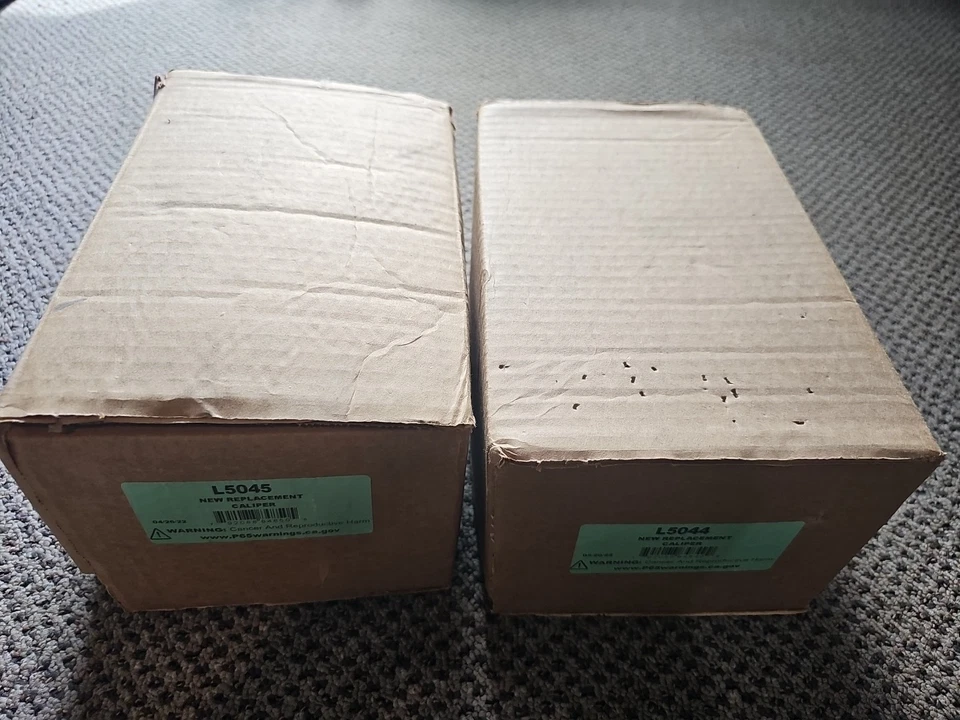 Pinzas delanteras Callahan - Chrysler Town & Country Dodge Grand Caravan 2008-2016 Foto 1 de 4