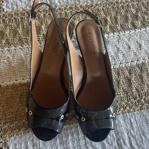 Brazilio Ladies Kitten Heel Black Patent Leather Slingback Shoes Size EU 37 - Picture 1 of 7