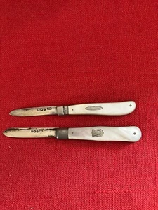 TWO antique Sheffield sterling mother of pearl folding fruit / pocket knives - Picture 1 of 4