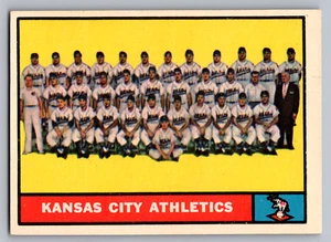 1961 TOPPS #297 KANSAS CITY A'S TEAM CARD W/WHITEY HERZOG & DICK WILLIAMS - Picture 1 of 3