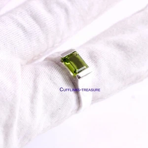 Natural Peridot Gemstone with 925 Sterling Silver Ring For Men's - Picture 1 of 3