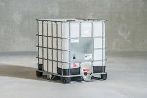 1000 LITRE IBC ON STEEL PALLET FOR NON HAZARDOUS FILLING GOODS LIQUID WATER - Picture 1 of 1