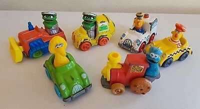 Lote de 6 coches fundidos a presión de colección Sesame Street Playskool años 80 Muppets lote de juguetes Foto 1 de 4
