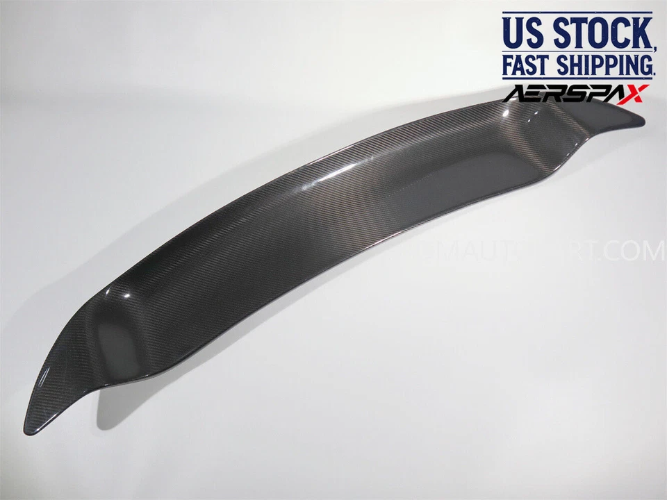 Alerón labial trasero de fibra de carbono para McLaren mp4 650s Foto 1 de 4