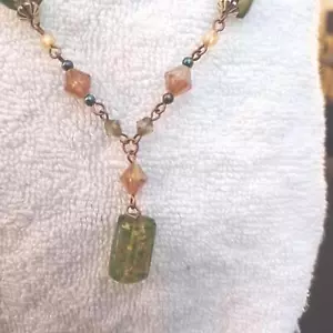 Multi colored necklace green jade gemstone - Picture 1 of 2