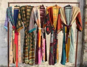 15 Pcs Indian Vintage Silk Saree Patchwork Bath robe Kimono Women Dressing Robe - Picture 1 of 7