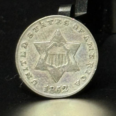 1852 - 3 Cent Silver Coin 3CS - Image 1 of 2