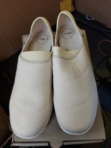 Vessi M13 Sunday sleeper walnut beige shsswbm13.preowned - Picture 1 of 5