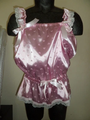 ADULTO BEBÉ SISSY ROSA CORAZÓN SATINADO CAMI TOP ENCAJE DOBLADILLO TALLA M/L Foto 1 de 4