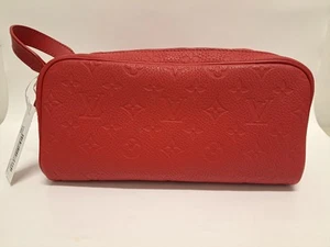 KIT DOBLE LOUIS VUITTON ROJO - Imagen 1 de 8