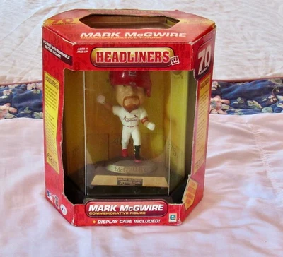 Headliners XL MARK MCGWIRE 70 Home Runs  Figure 1998 - Image 1 of 4