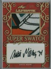 ANTTI NIEMI 2019-20 Leaf Ultimate Hockey Super Swatch Auto GOLD One of One 1/1