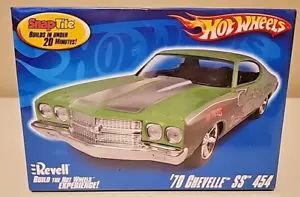 Revell Snap Tite Hot Wheels '70 Chevelle SS 455 Kit # 85-1952 Factory Sealed - Picture 1 of 6