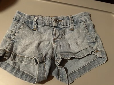 Pantalones Cortos Vaqueros Ligeros Pantalones Cortos de Jean Younique Talla 00 Ver Fotos - Imperfectos  Foto 1 de 4