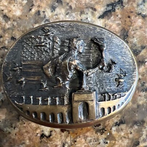 Rare Vintage 1984 Olympic Games Los Angeles Belt Buckle Bronze Viking Metal Co. - Picture 1 of 6