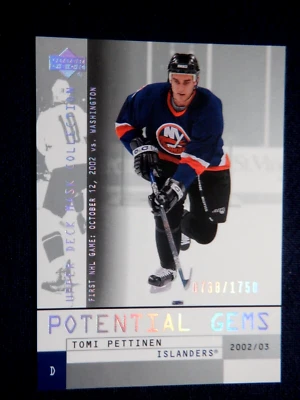 Tomi Pettinen UD Mask Collection RC 121 - 0738 / 1750, 2002 -03 NHL, Islanders - Image 1 of 2