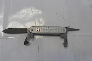 Vintage Victorinox Soldier Swiss Army Knife 4 accessories! NICE!! - Picture 1 of 6