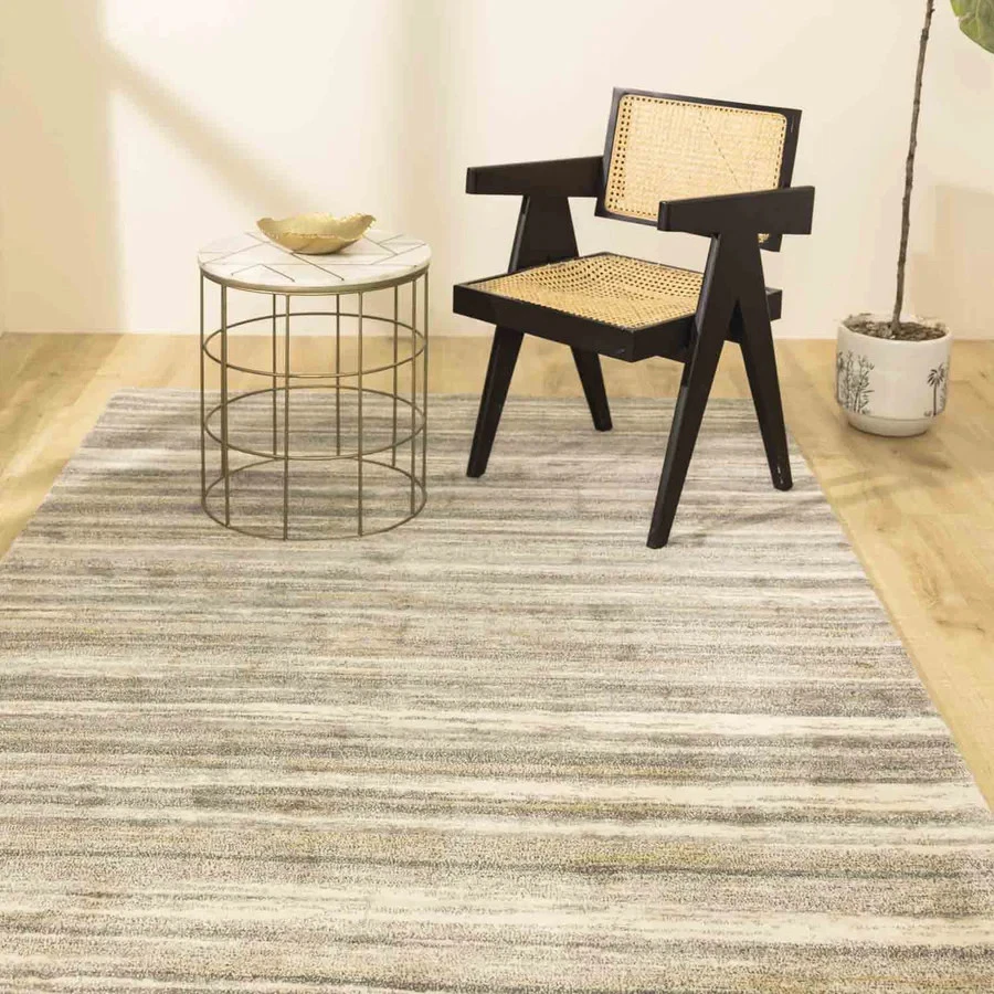 Hand Tufted Woollen And polyester Rug Color As Photos Luxury Handmade Carpet Rug - Image 1 of 4