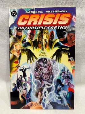 Кроссовер DC Comics Crisis on Multiple Earths том 1 JLA JSA - Изображение 1 из 4