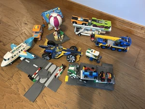GREAT LOT OF MIXED PARTICAL BUILT LEGO SETS AND SOME ACCESSORIES & FREE SHIPPING - Picture 1 of 10