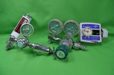 Lote de 3 Válvulas de Gas Reguladoras de Oxígeno Medidores, Tímetro, Montaña Médica, Medline Foto 1 de 4