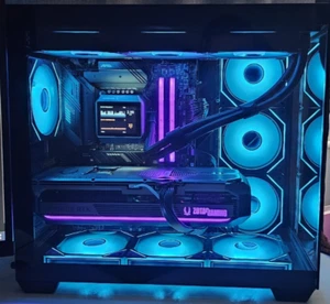 Custom Gaming PC – RTX 5070 Ti | i5-14600KF | 32GB DDR5 | 2TB Gen4 SSD | Win11 P - Picture 1 of 19