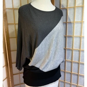 Magaschoni XS Gray Sweater - Picture 1 of 14