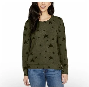 Buffalo Woman Crewneck Long Sleeve Ultrasoft Fabric Printed Cozy Top - Picture 1 of 18