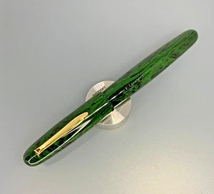 [Used] EBOYA Fountain Pen HOUJU KUNPU Size M 14K Nib Medium Ebonite Green No Box - Picture 1 of 9