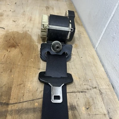 Land Rover Range Rover 2003-2006 retractor de cinturón de seguridad delantero izquierdo OEM Foto 1 de 4