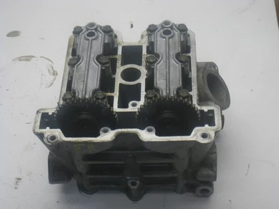 Hyosung GT650 GT 650 2007 culata delantera lateral con árboles de levas y piñones Foto 1 de 4