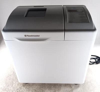 Toastmaster Bread Box Automatic Bread Maker 2 Lb Model 1154 - Image 1 of 4