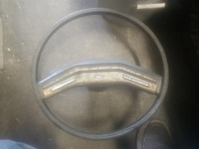 80-86 福特 BRONCO XLT F150 STEERING WHEEL WOODGRAIN HORN PAD 纽扣十字绣 #GH — 第 1/4 张图片