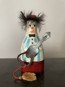 VTG 1950’s Ceramic Bottle Shape Guitar Player Man Magnetic Bottle Opener Gadget - Picture 1 of 15