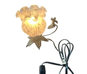 Angel Cherub Blowing Horn On Leaf Accent Lamp - Picture 1 of 6