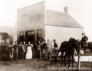 The Bijou Saloon, Round Pond, Oklahoma Territory - 1894 - Photo Print - Picture 1 of 1