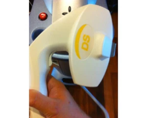 Syneron DS IPL Hair Removal hand-piece applicator - Picture 1 of 1