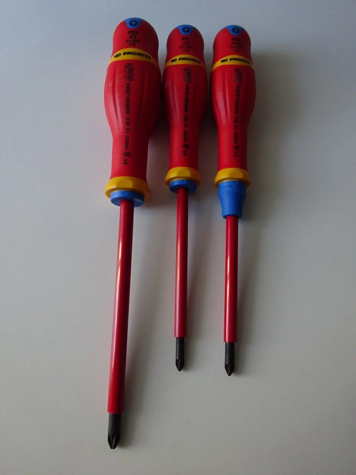 Lot 3 tournevis isolé pozidriv Facom - Photo 1/1