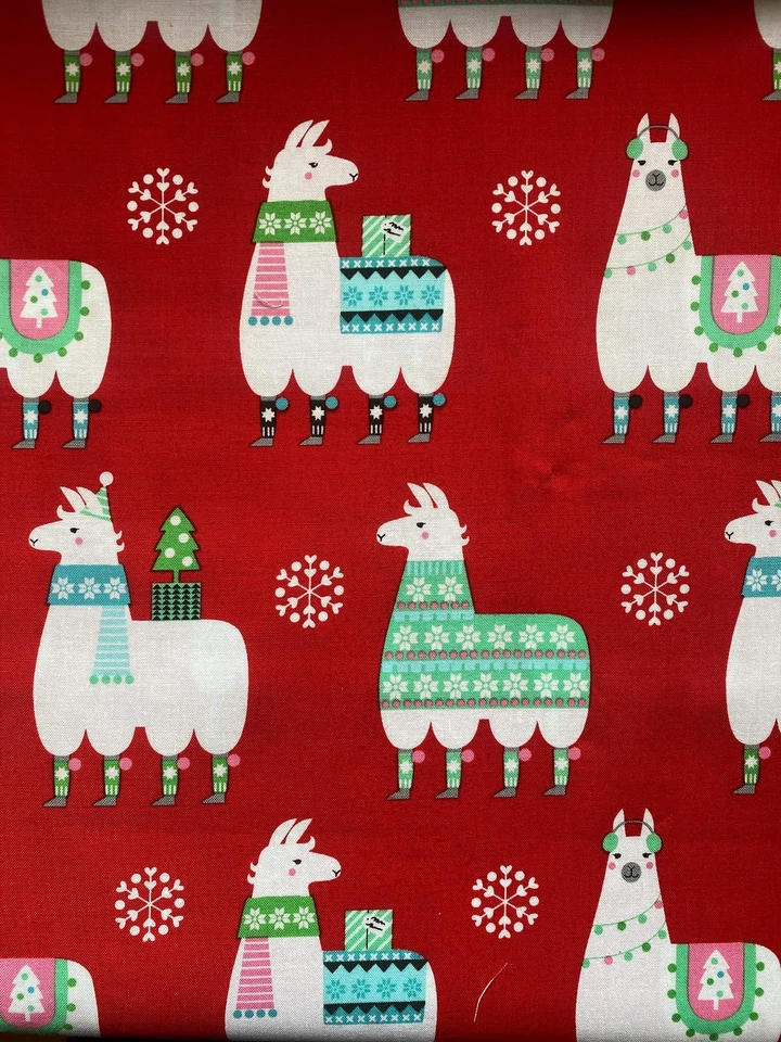 MY STORE Michael Miller Llama Navidad 100% cotton fabric. Fat Quarter. Christmas llamas i