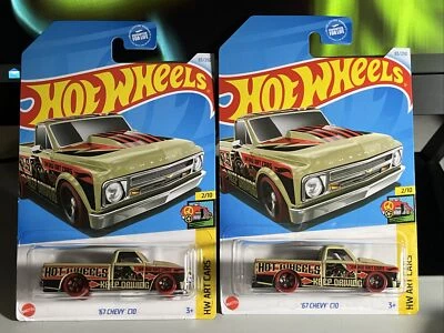 LOTE DE 2 NUEVOS 2024 Hot Wheels '67 Chevy C10 83/250 HW Art Cars 2/10  Foto 1 de 3