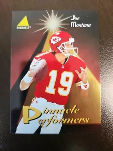 1994 Pinnacle Joe Montana PINNACLE PERFORMERS card #PP 11 - Picture 1 of 2